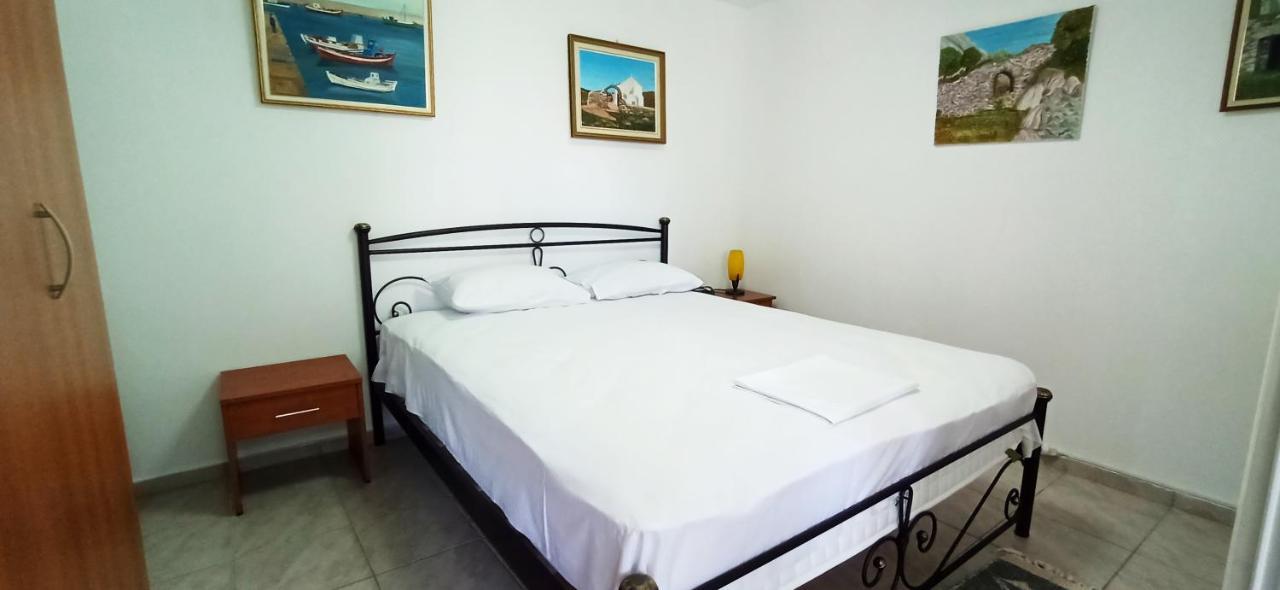 Maris Full Apartment With Roof Garden Access Chios Town Exteriör bild